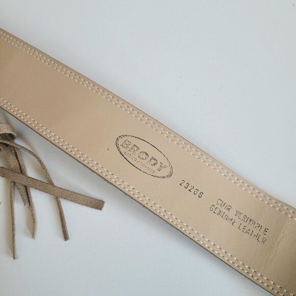 Brody Genuine Leather beige belt with tussles. - Picture 4 of 7